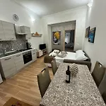 Monteleone Centro * פלרמו