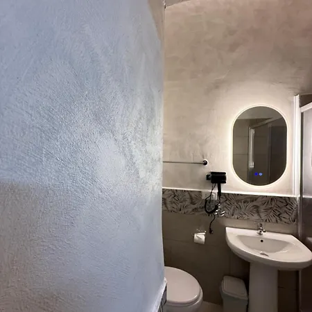 Monteleone Centro Apartment *