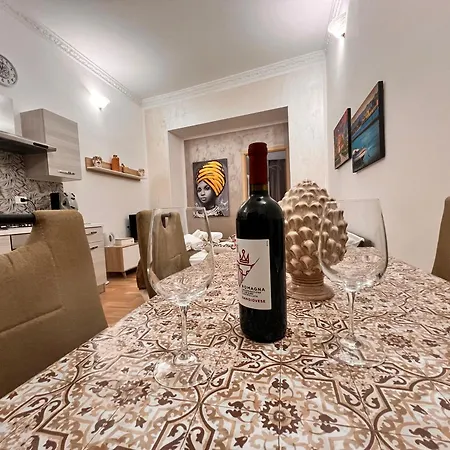 Monteleone Centro Apartman *